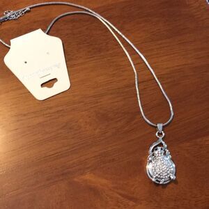 Snap on turtle necklace